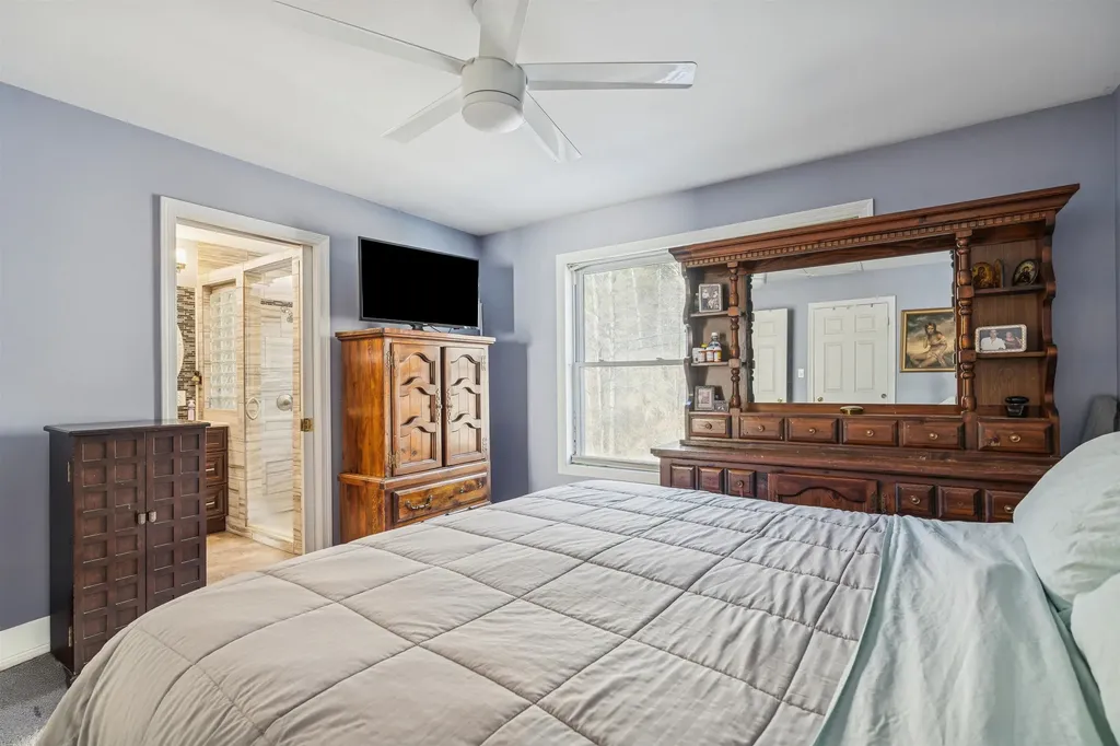 15 Harlow Hill Randolph VT 05060