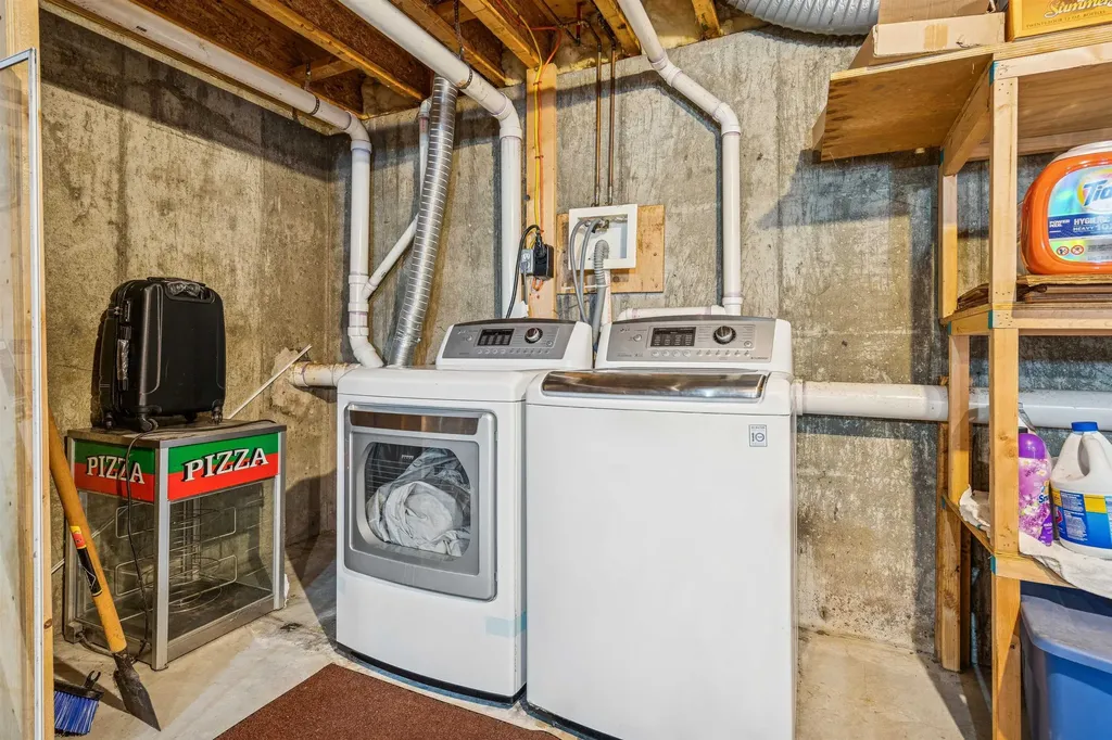 15 Harlow Hill Randolph VT 05060