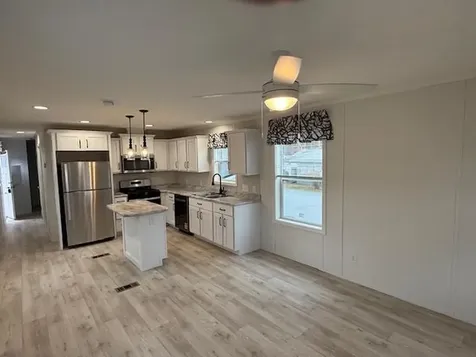 10 Courtesy Avenue Belmont NH 03220