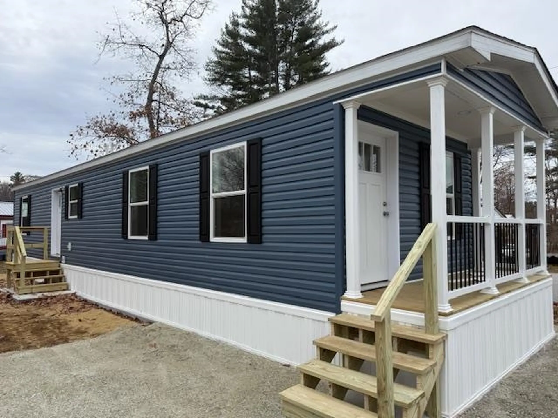 10 Courtesy Avenue Belmont NH 03220