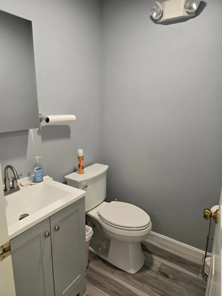 50 Nashua Road Londonderry NH 03053