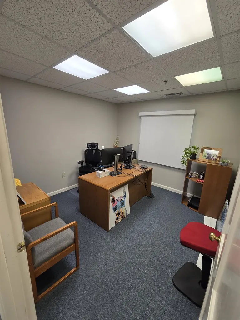 50 Nashua Road Londonderry NH 03053