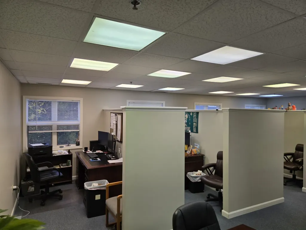 50 Nashua Road Londonderry NH 03053