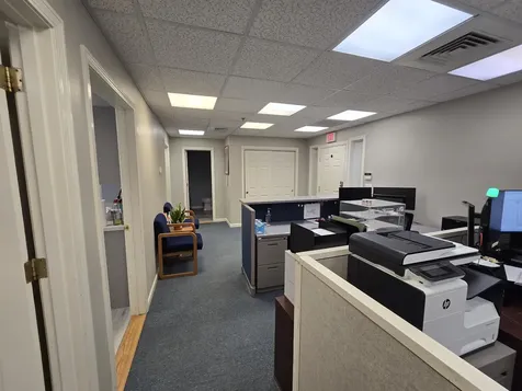 50 Nashua Road Londonderry NH 03053