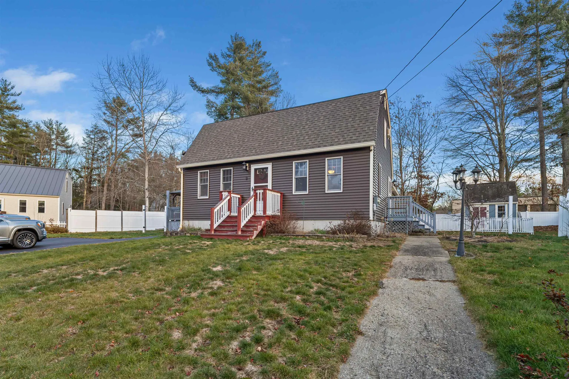 9 Weeping Willow Drive Rochester NH 03867