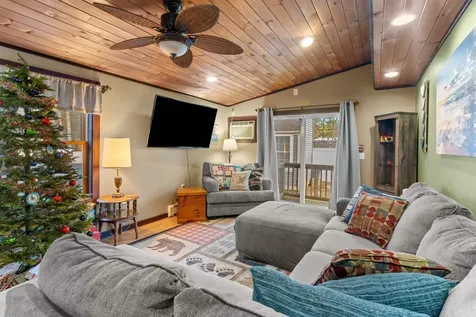 9 Weeping Willow Drive Rochester NH 03867