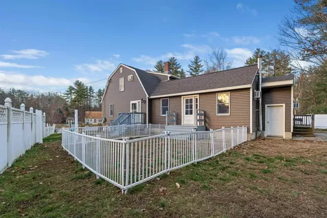 9 Weeping Willow Drive Rochester NH 03867