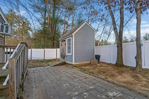 9 Weeping Willow Drive Rochester NH 03867