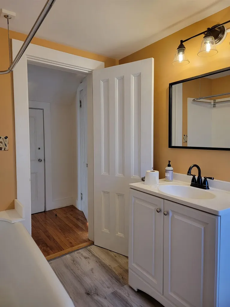 207 Silver Street Bennington VT 05201