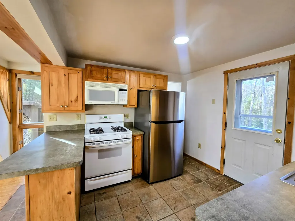 5 Windgate Terrace Haverhill NH 03785