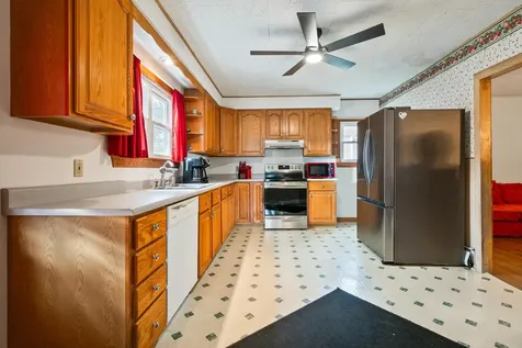 191 Sweden Street Berlin NH 03570