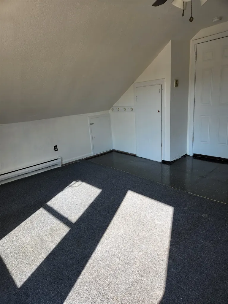 14 Preston Street Hillsborough NH 03244