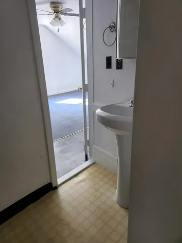 14 Preston Street Hillsborough NH 03244