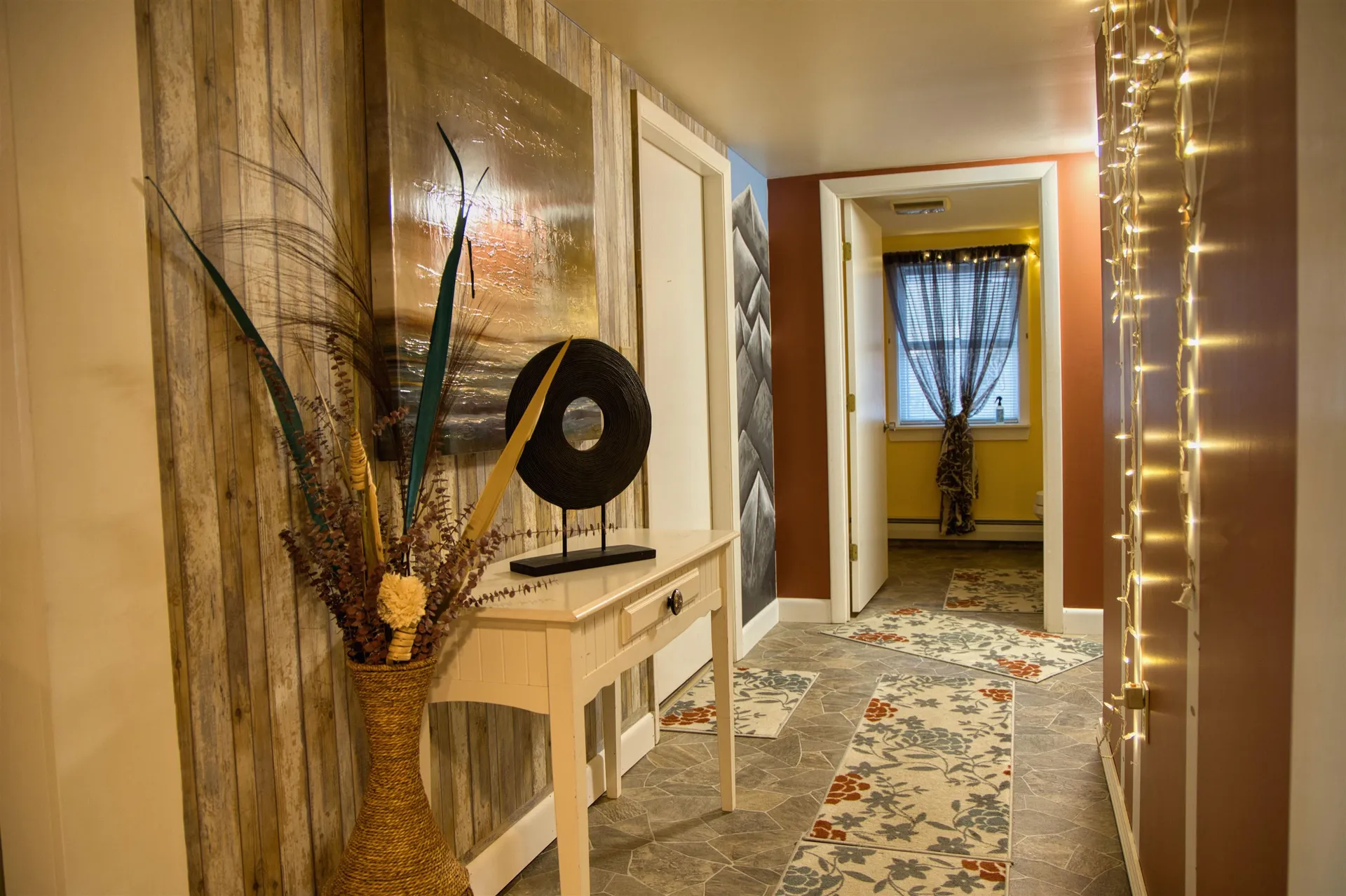 24 Pleasant Street Conway NH 03818