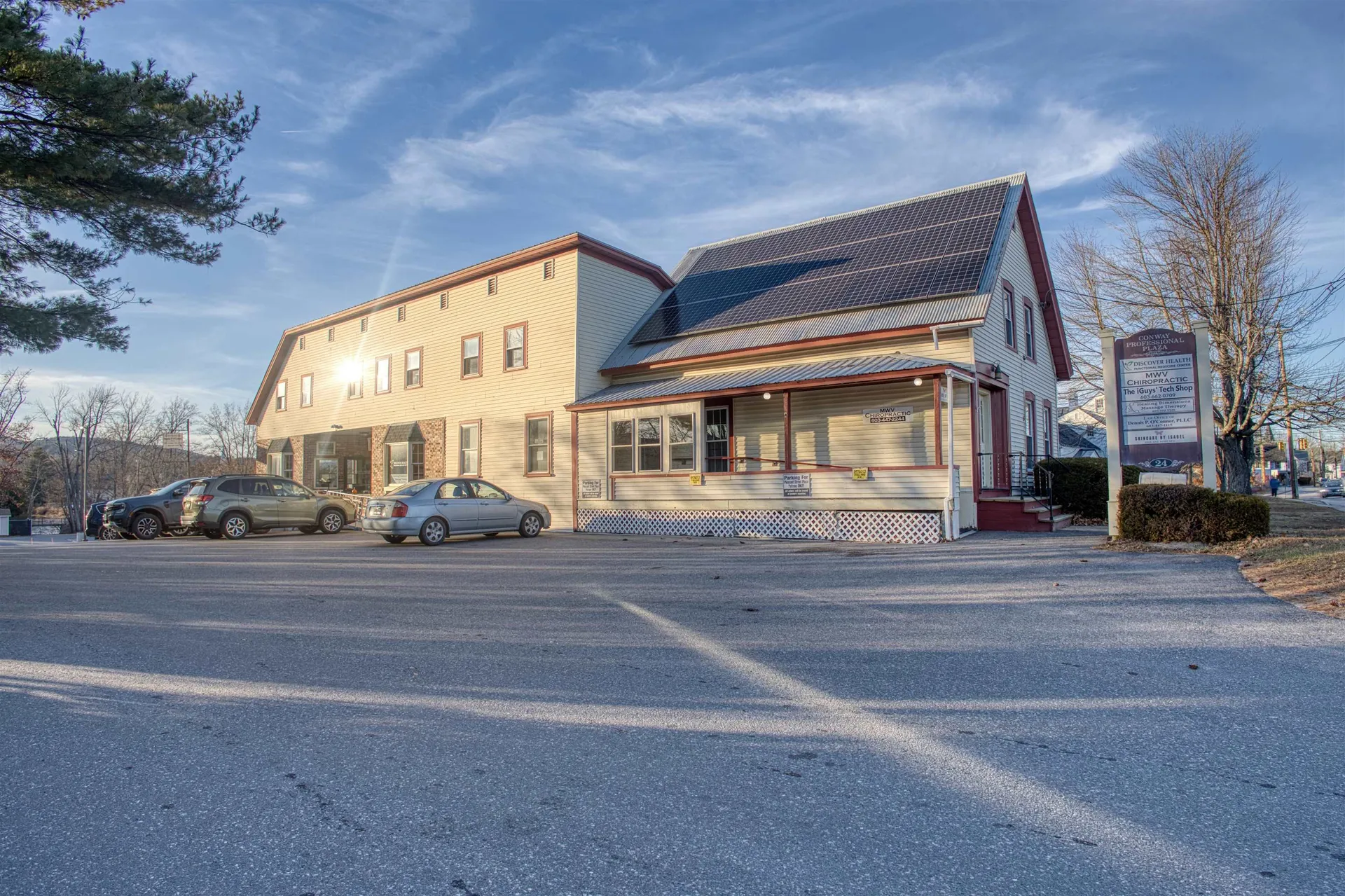 24 Pleasant Street Conway NH 03818