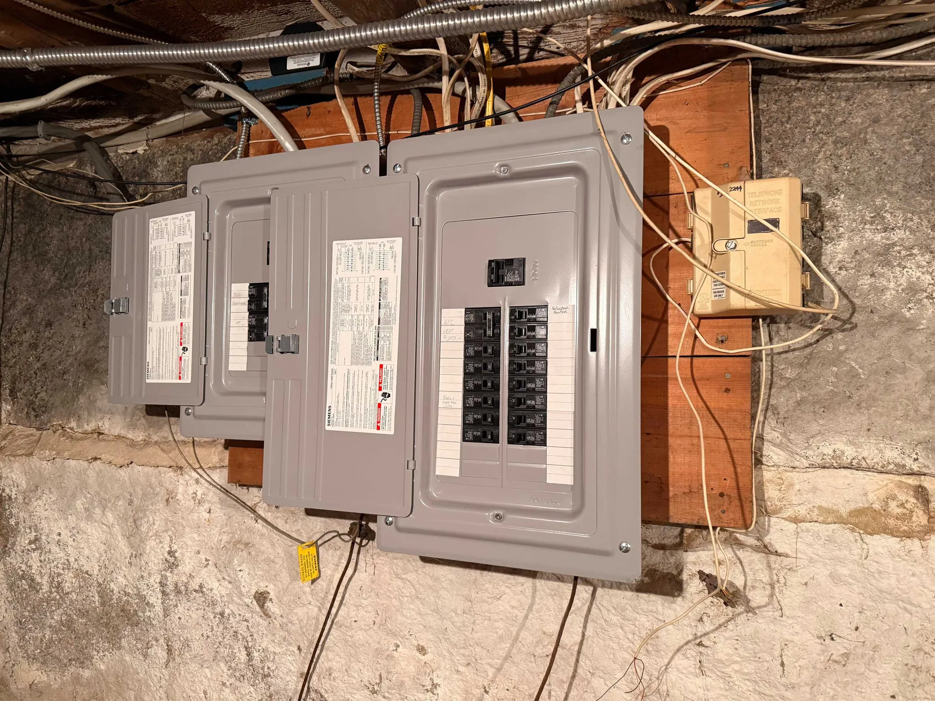 24 Pleasant Street Conway NH 03818