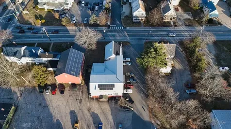 24 Pleasant Street Conway NH 03818