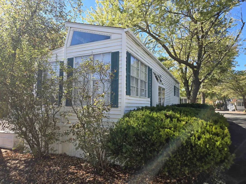 308 State Route 286 Seabrook NH 03874