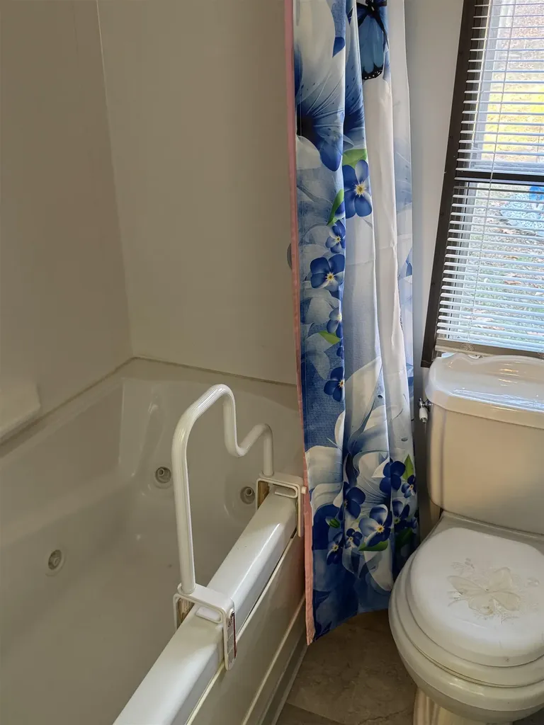 2 Wagon Drive Brattleboro VT 05301