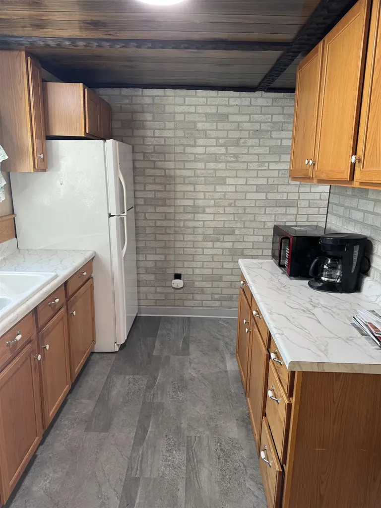 2 Wagon Drive Brattleboro VT 05301