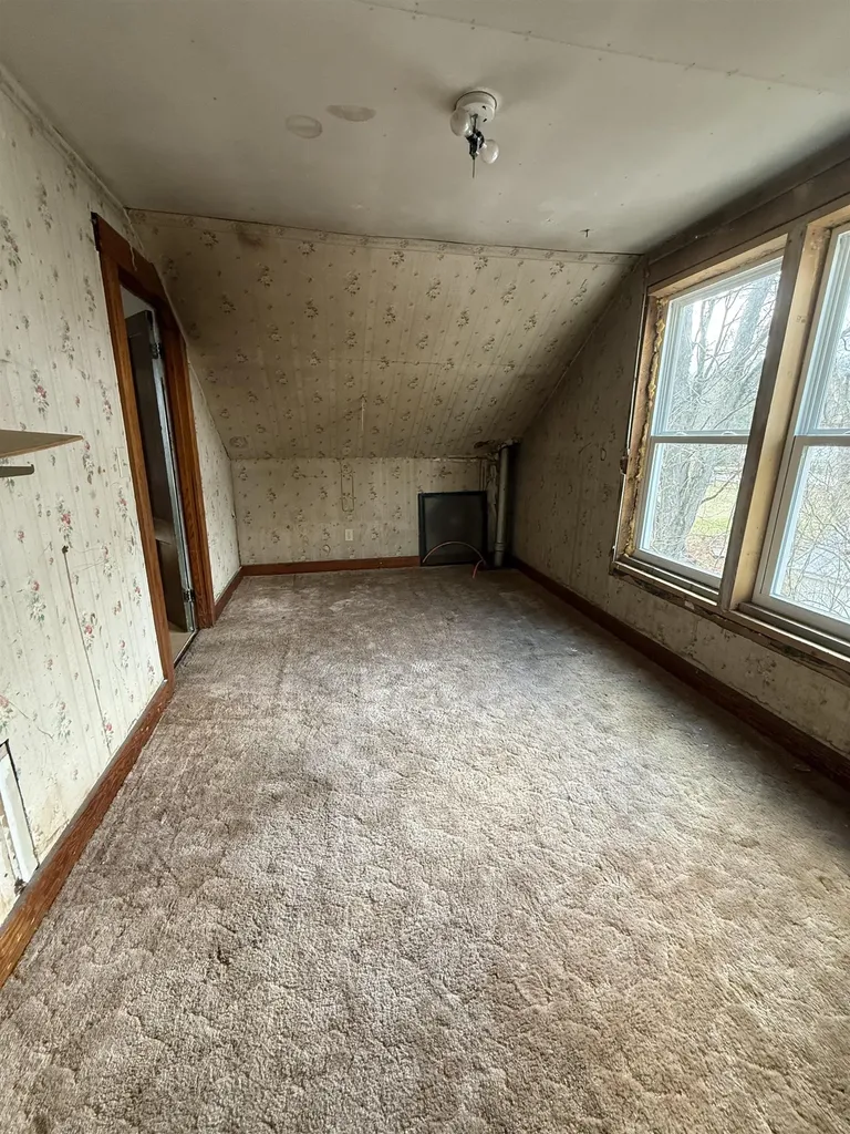 33 Maple Street Randolph VT 05060