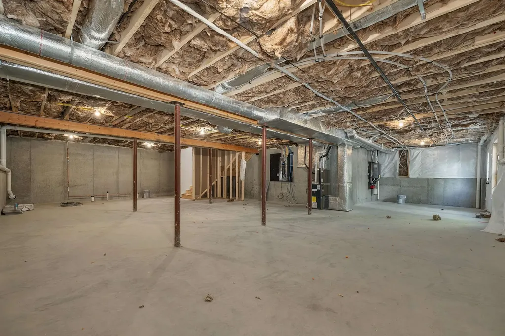 64 Granite Ridge Meredith NH 03253