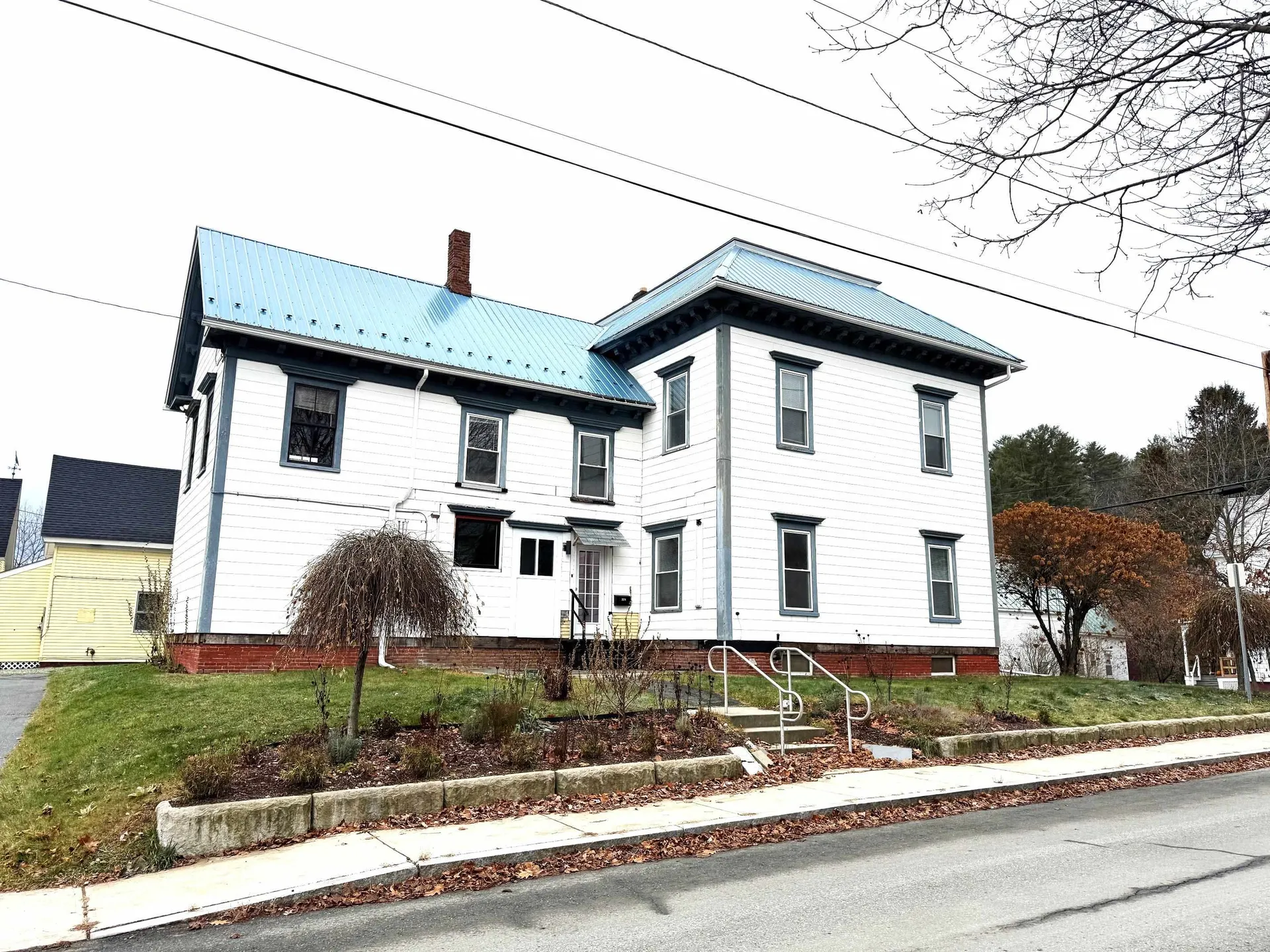 324 Cliff Street St. Johnsbury VT 05819