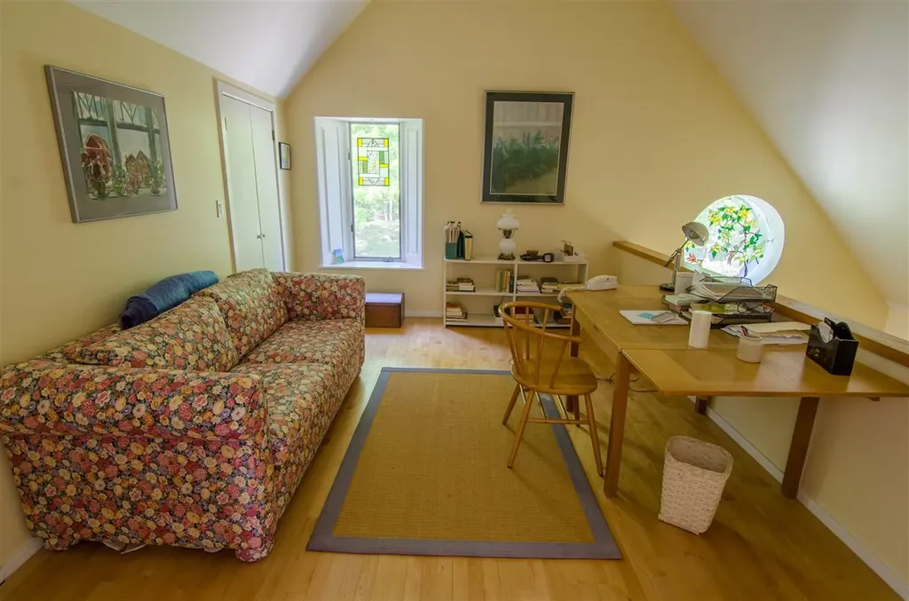 6 Mottau Drive Lyndeborough NH 03082