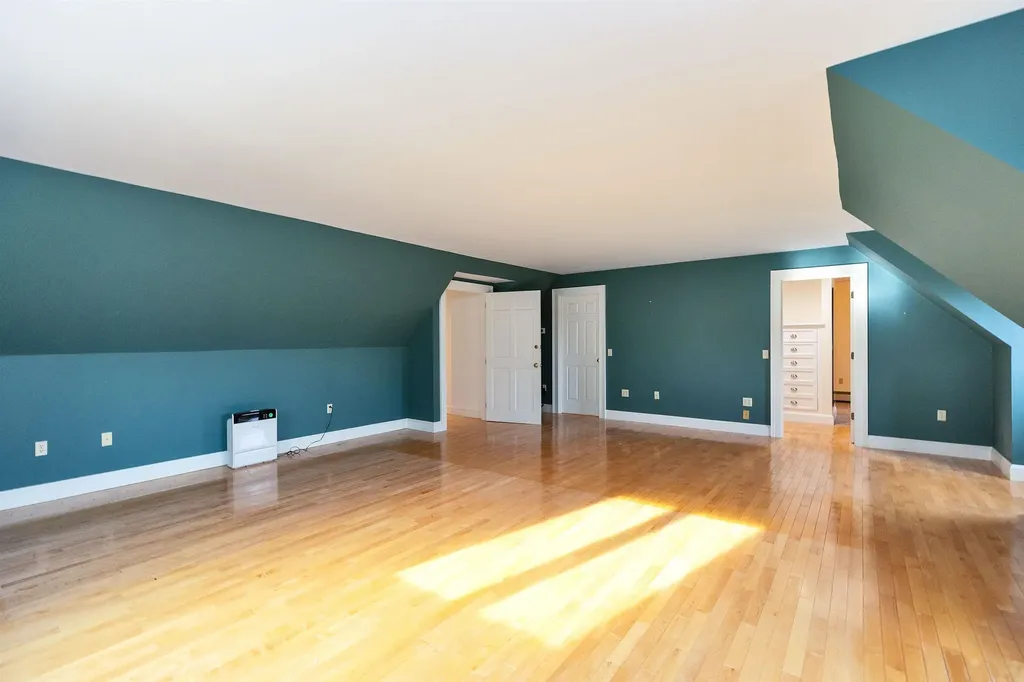 6 Mottau Drive Lyndeborough NH 03082