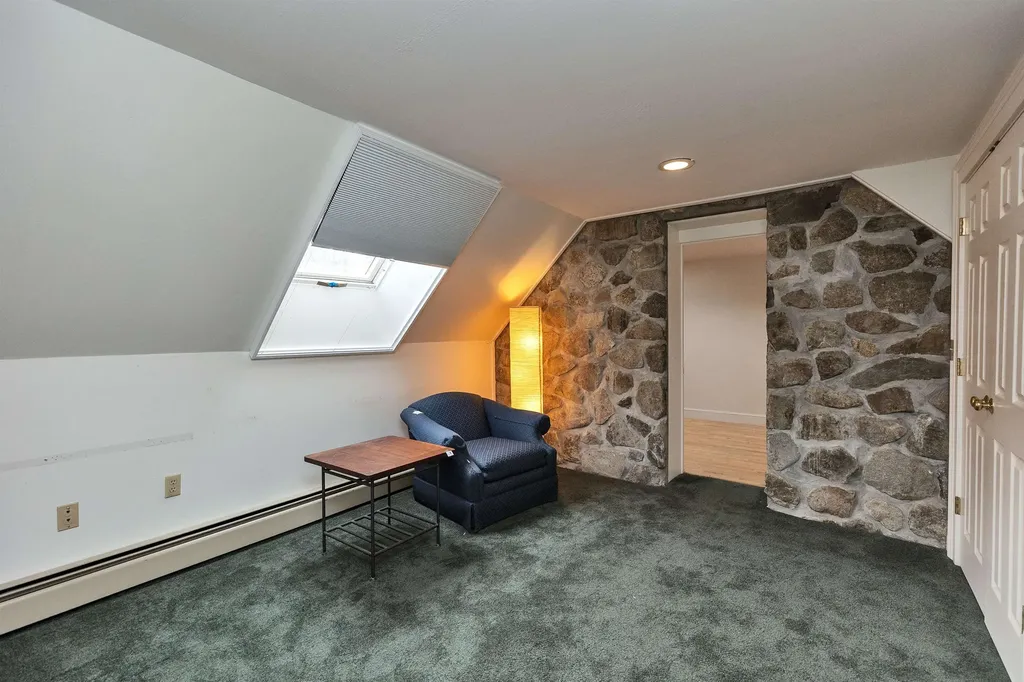 6 Mottau Drive Lyndeborough NH 03082