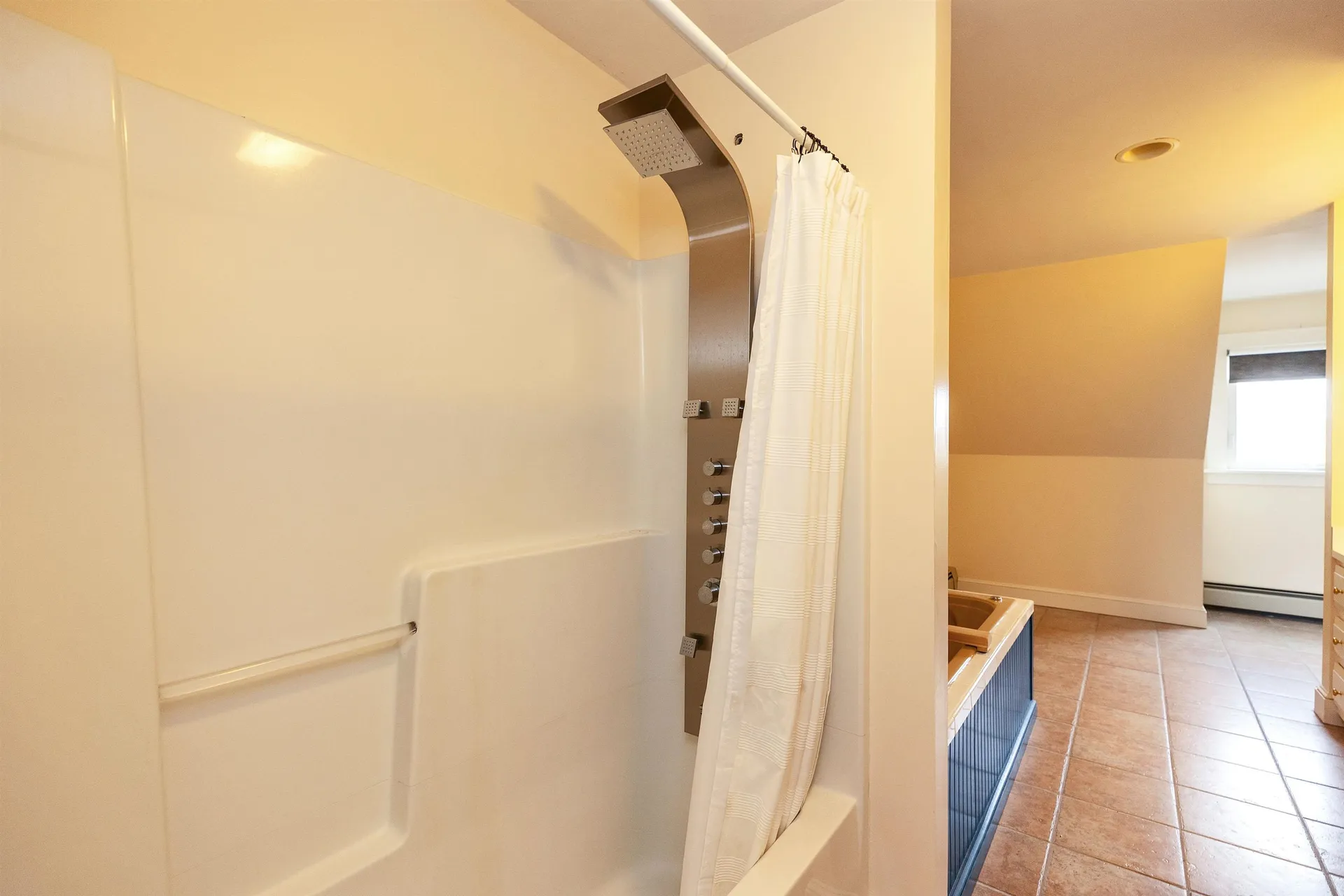 6 Mottau Drive Lyndeborough NH 03082