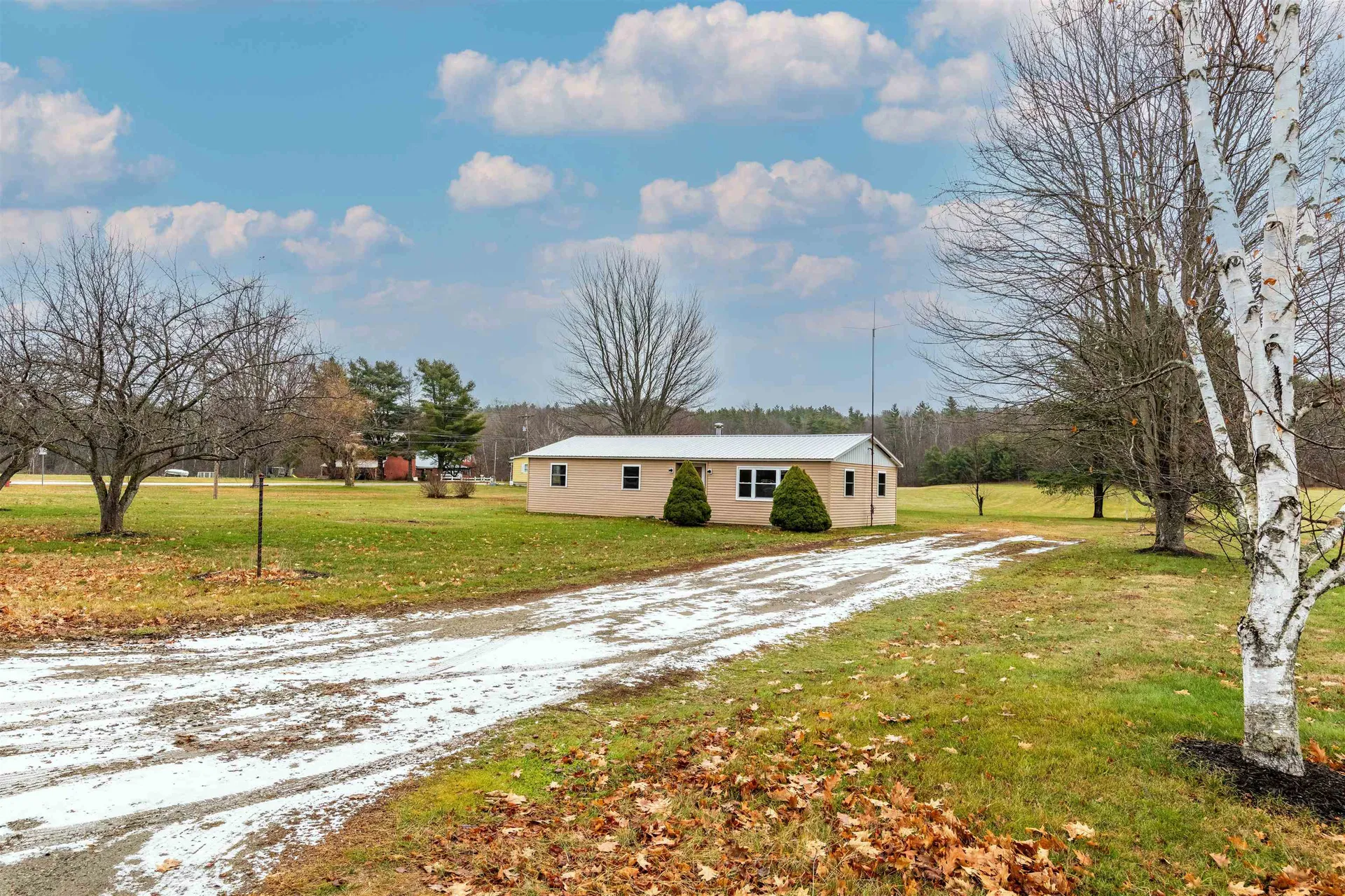 2276 County Road Haverhill NH 03774