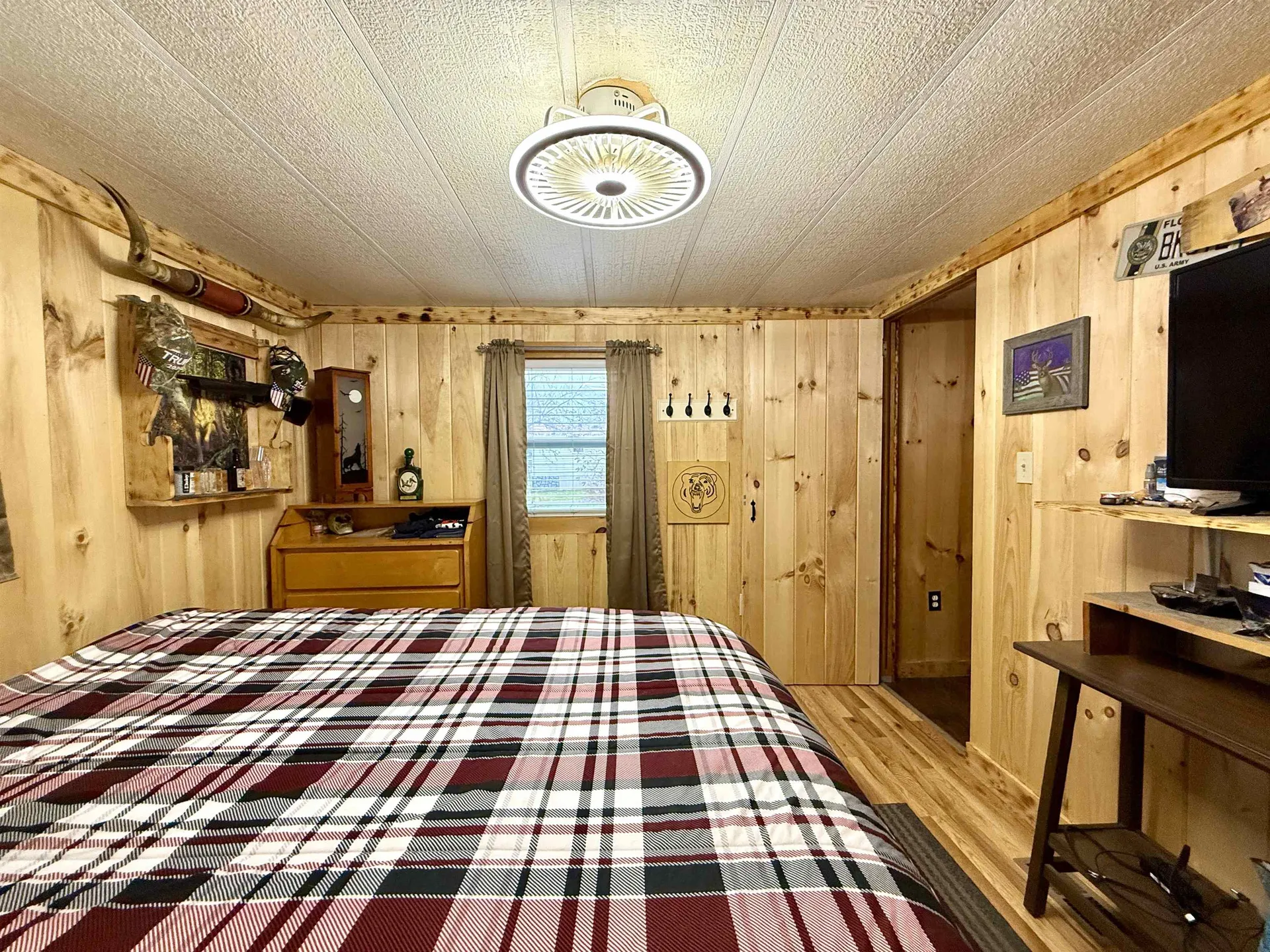 10 1st Street Lancaster NH 03584