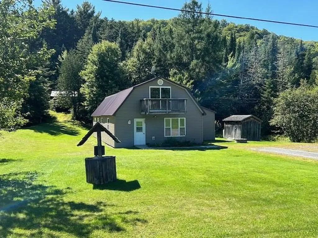 558 Bishop Brook Road Stewartstown NH 03576