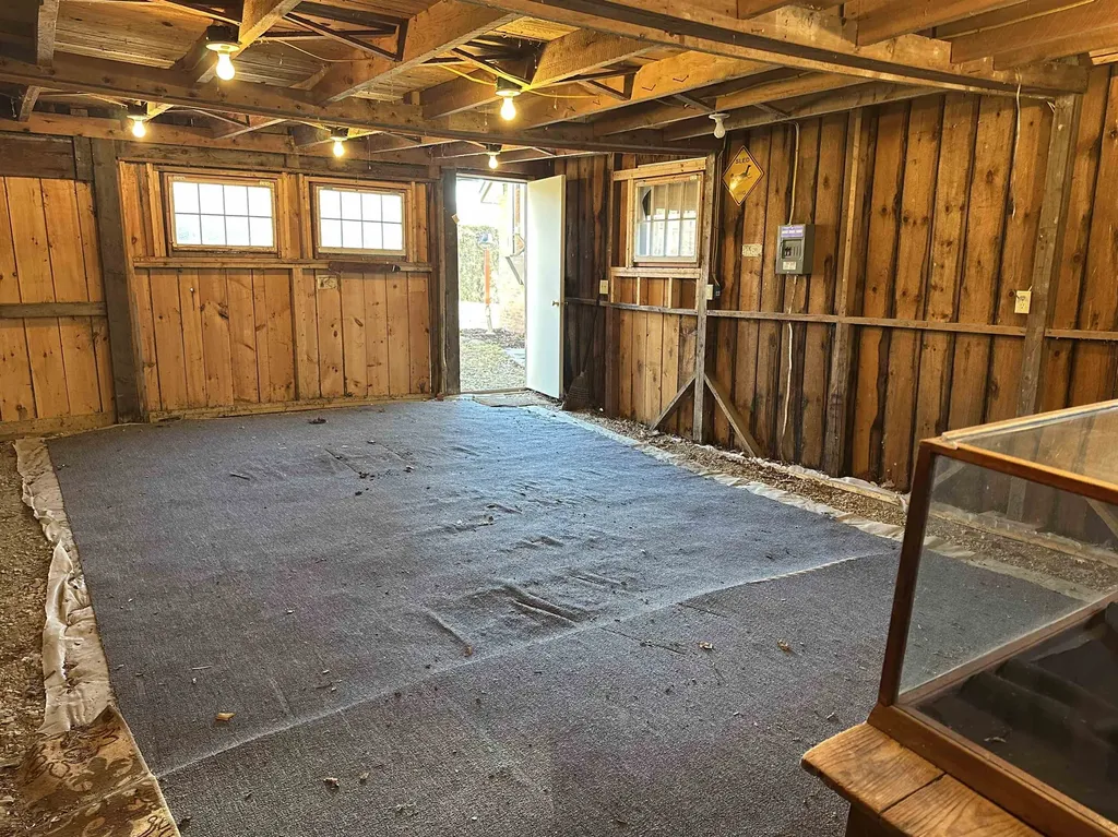 47 Waite Hill Road Pawlet VT 05761