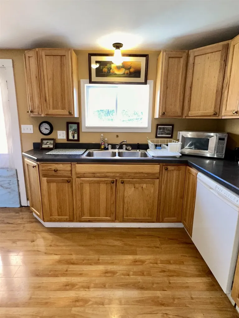 47 Waite Hill Road Pawlet VT 05761