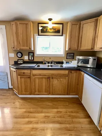 47 Waite Hill Road Pawlet VT 05761