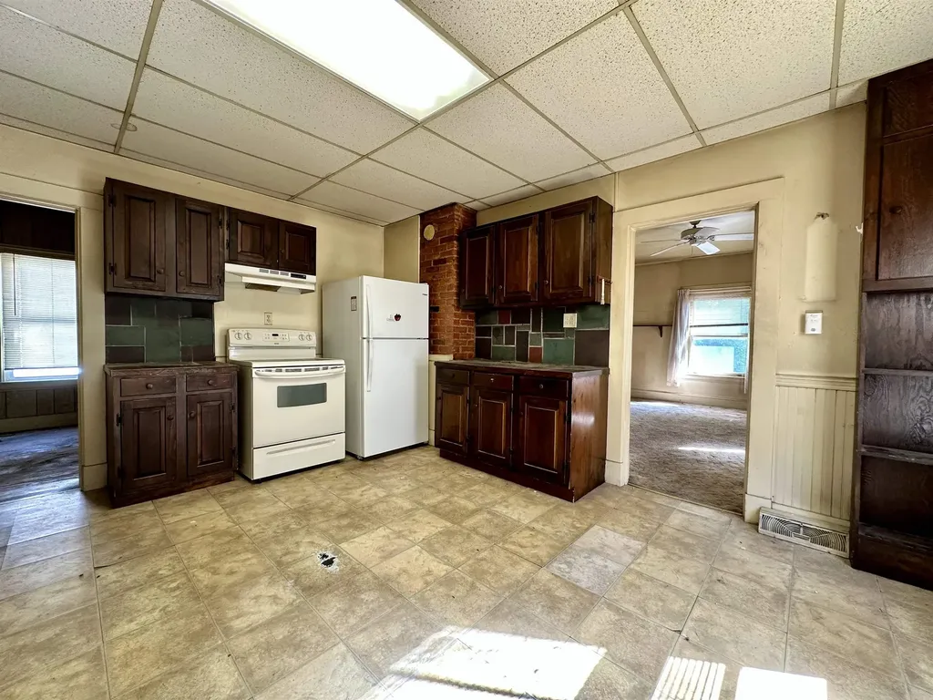 29 Hopkins Street Rutland City VT 05701