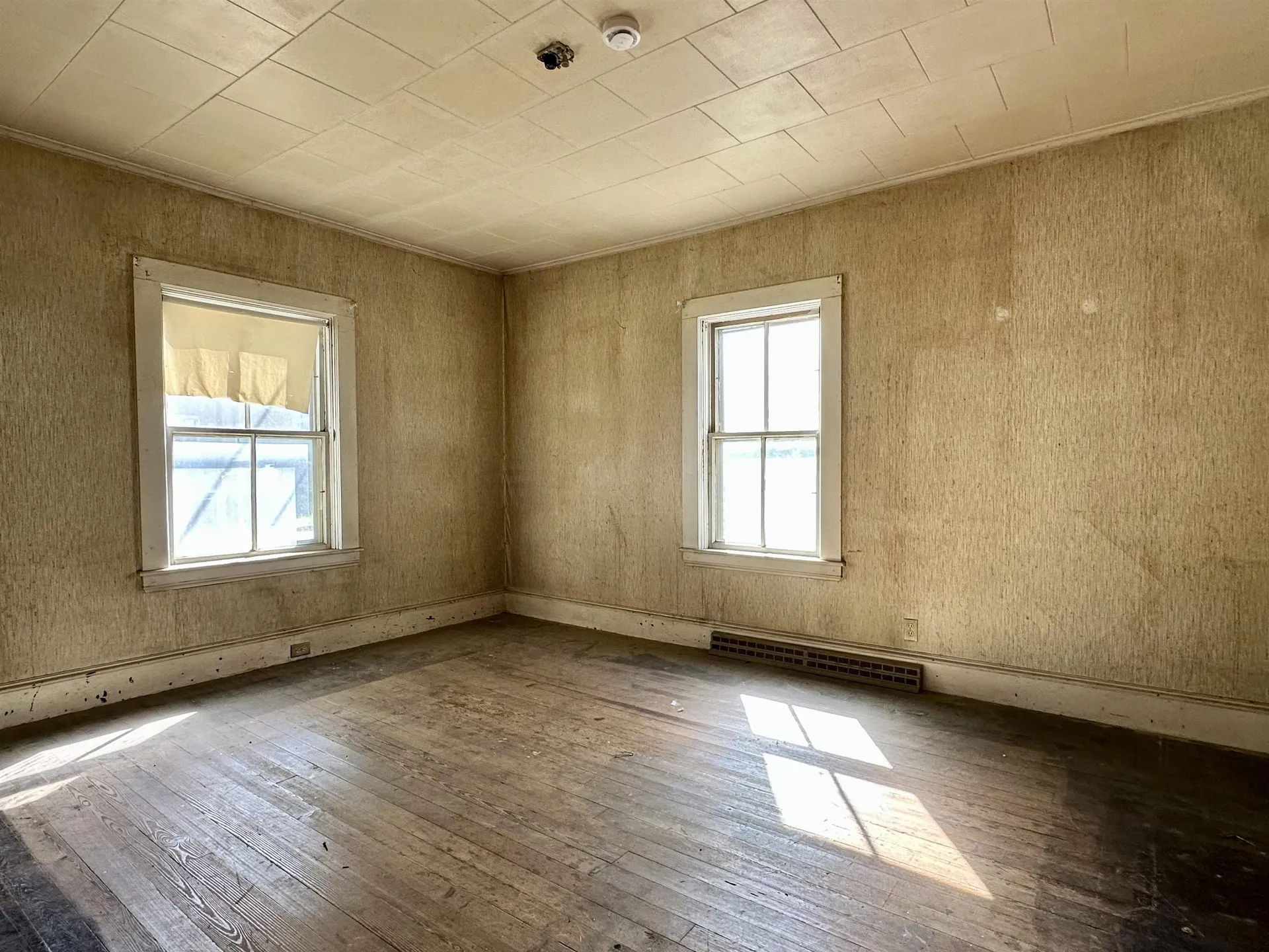 29 Hopkins Street Rutland City VT 05701