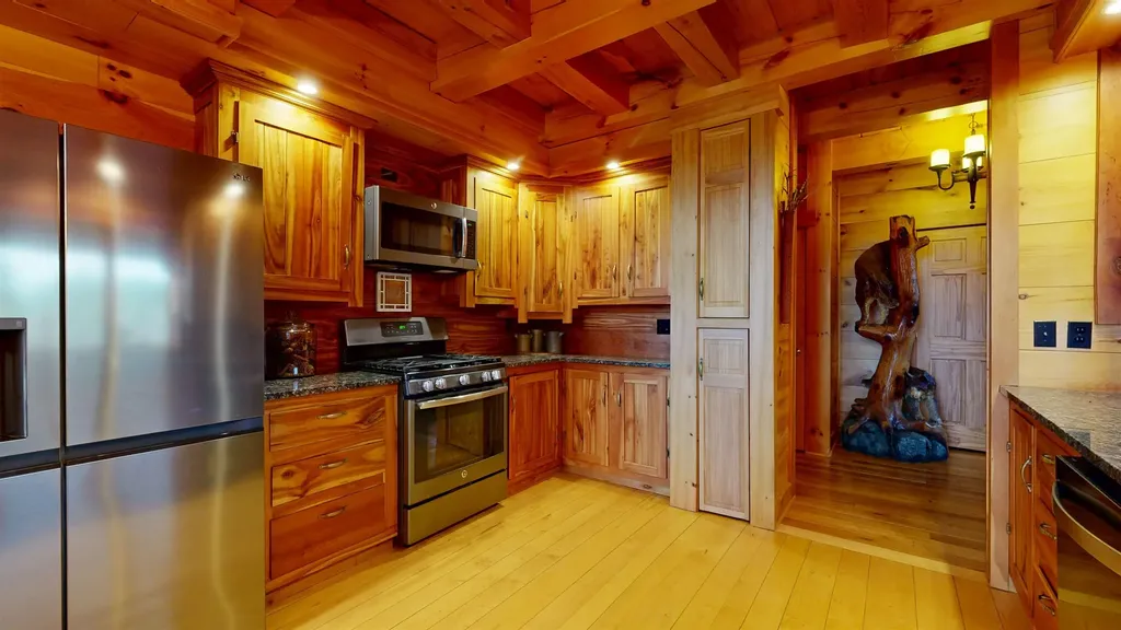 2991 Us Route-201 West Fork Plantation ME 04985