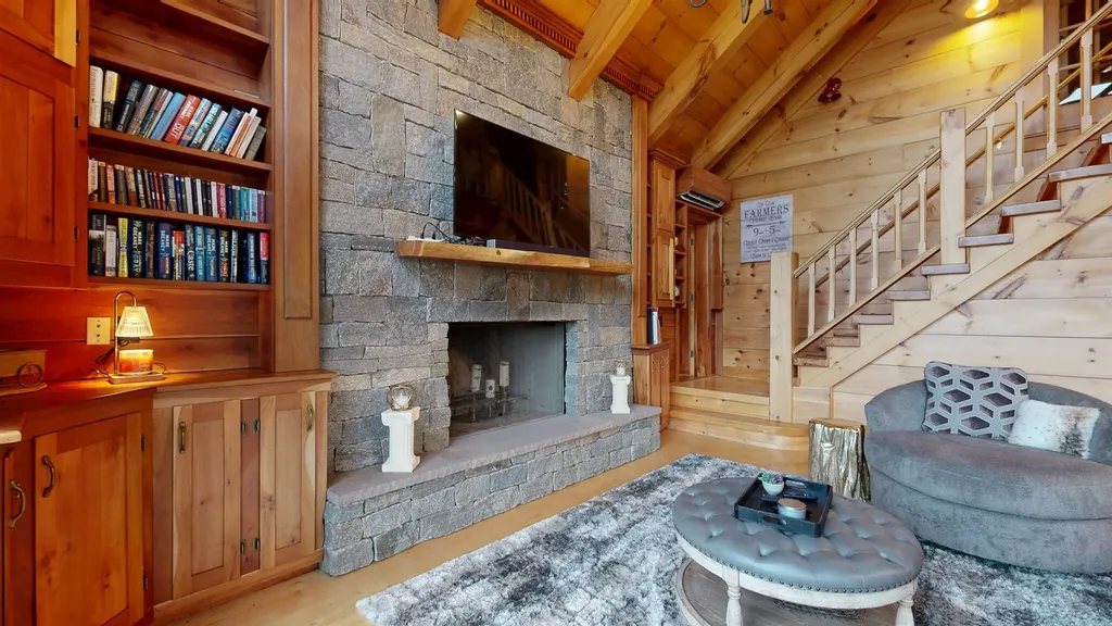 2991 Us Route-201 West Fork Plantation ME 04985