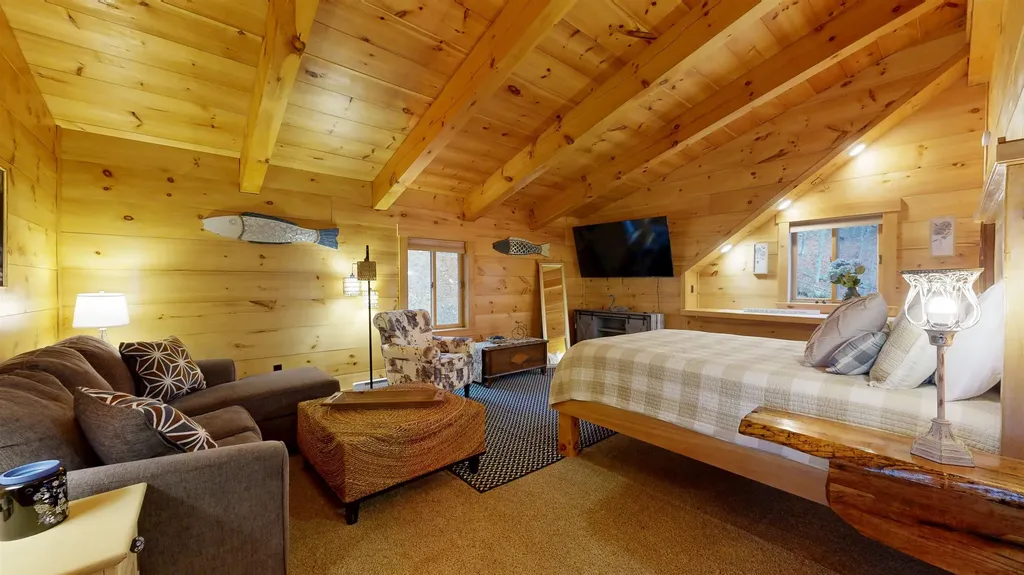 2991 Us Route-201 West Fork Plantation ME 04985