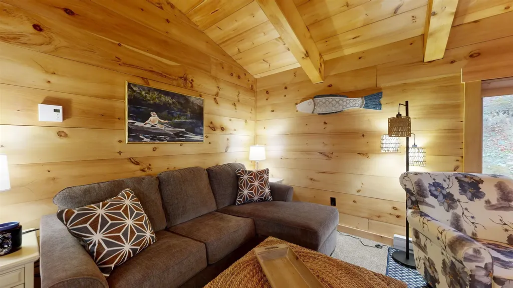 2991 Us Route-201 West Fork Plantation ME 04985