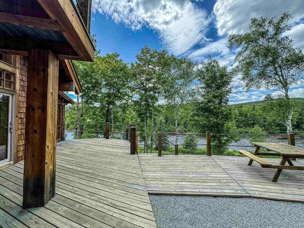 2991 Us Route-201 West Fork Plantation ME 04985