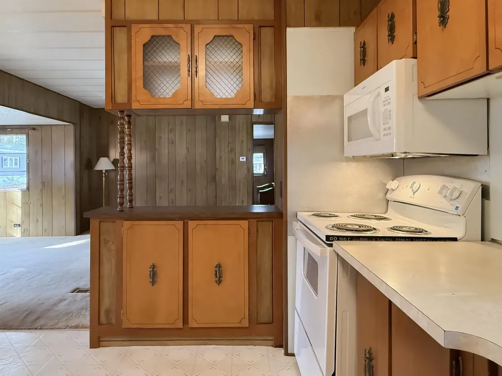 807 Nottingham Drive Exeter NH 03833