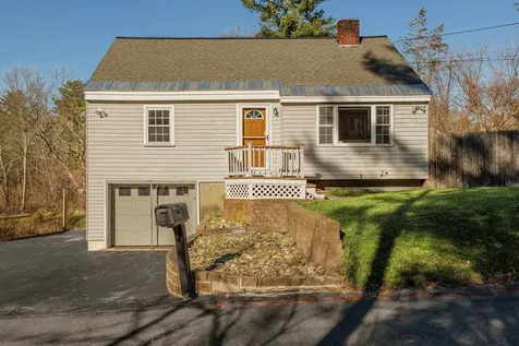 5 Kimball Avenue Plaistow NH 03865