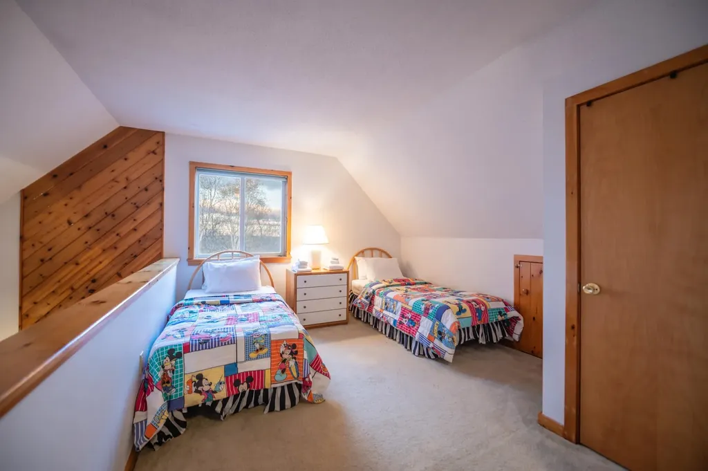 12 Lilla Lane Wilmington VT 05363