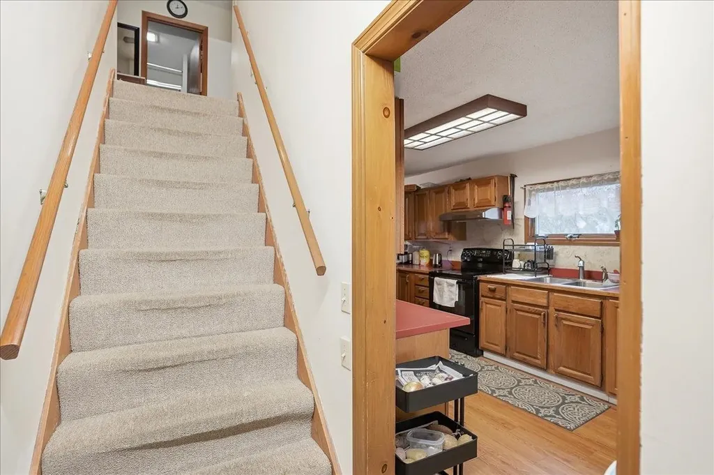 2 Wrisley Street Essex Junction VT 05452