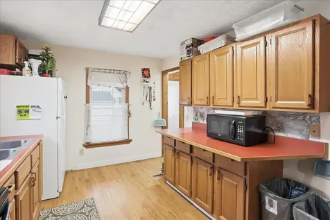 2 Wrisley Street Essex Junction VT 05452