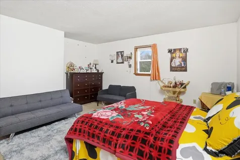 2 Wrisley Street Essex Junction VT 05452